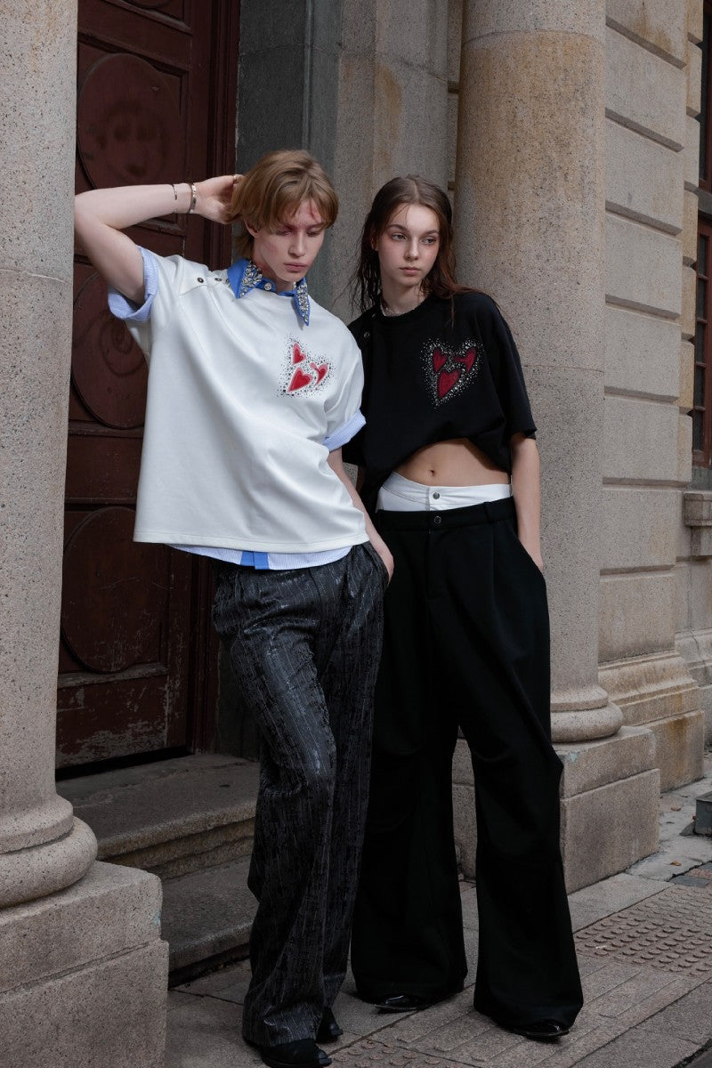 Asymmetrisches Strass-Grafik-T-Shirt