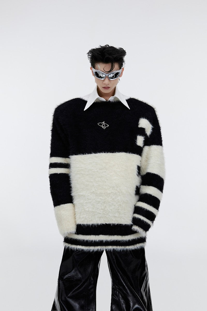 Mohair-Pullover mit Metalllogo