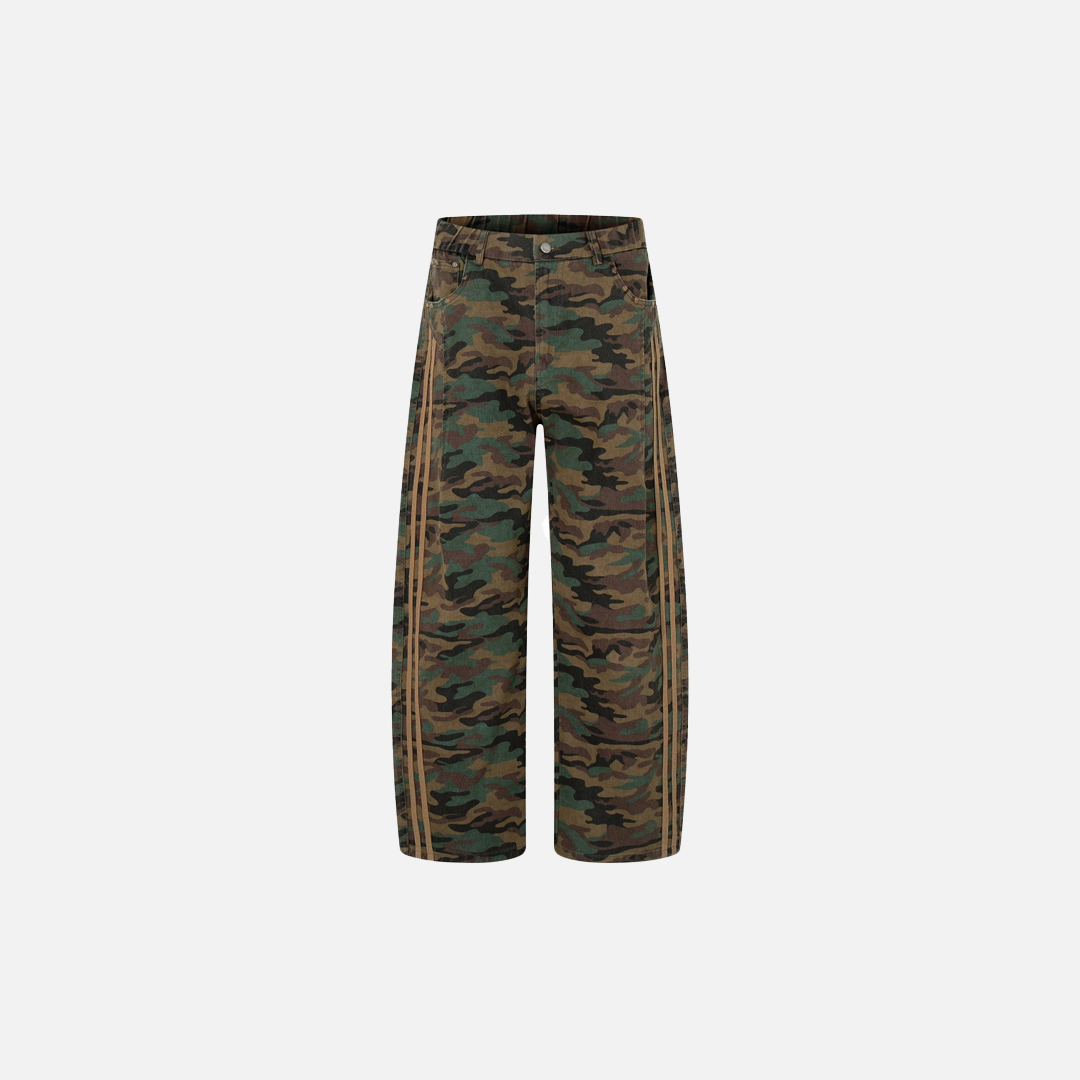 Robuste, lockere Outdoor-Jeans im Camouflage-Stil für die Berge