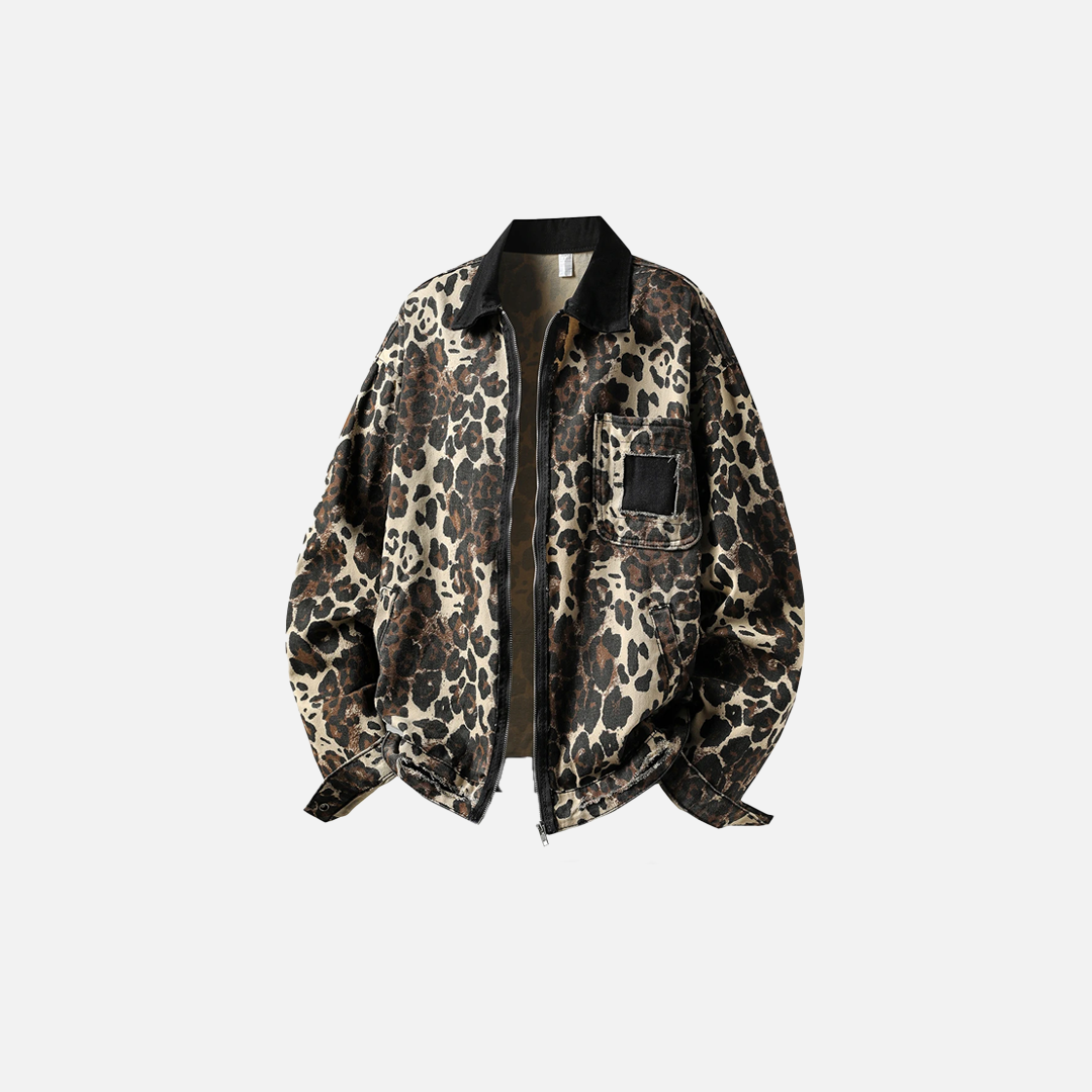 Jeansjacke mit Leopardenmuster