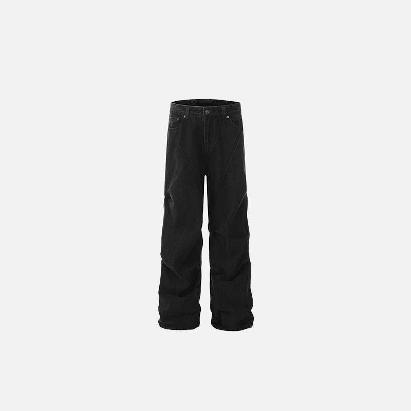 Jeans mit architektonischen Nähten