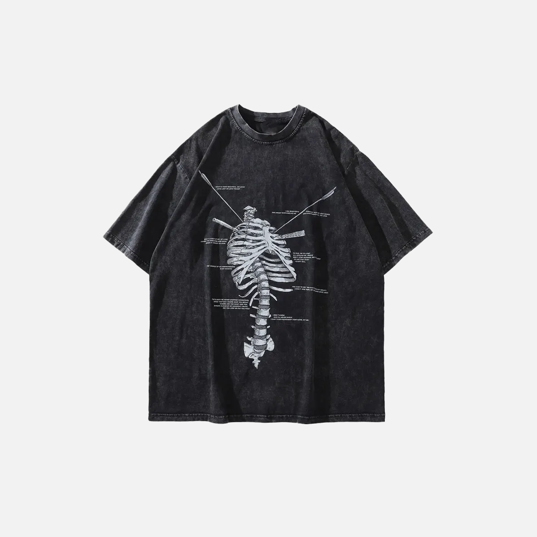 Warmes, verwaschenes Oversize-T-Shirt im Gothic-Stil mit Skelett-Print