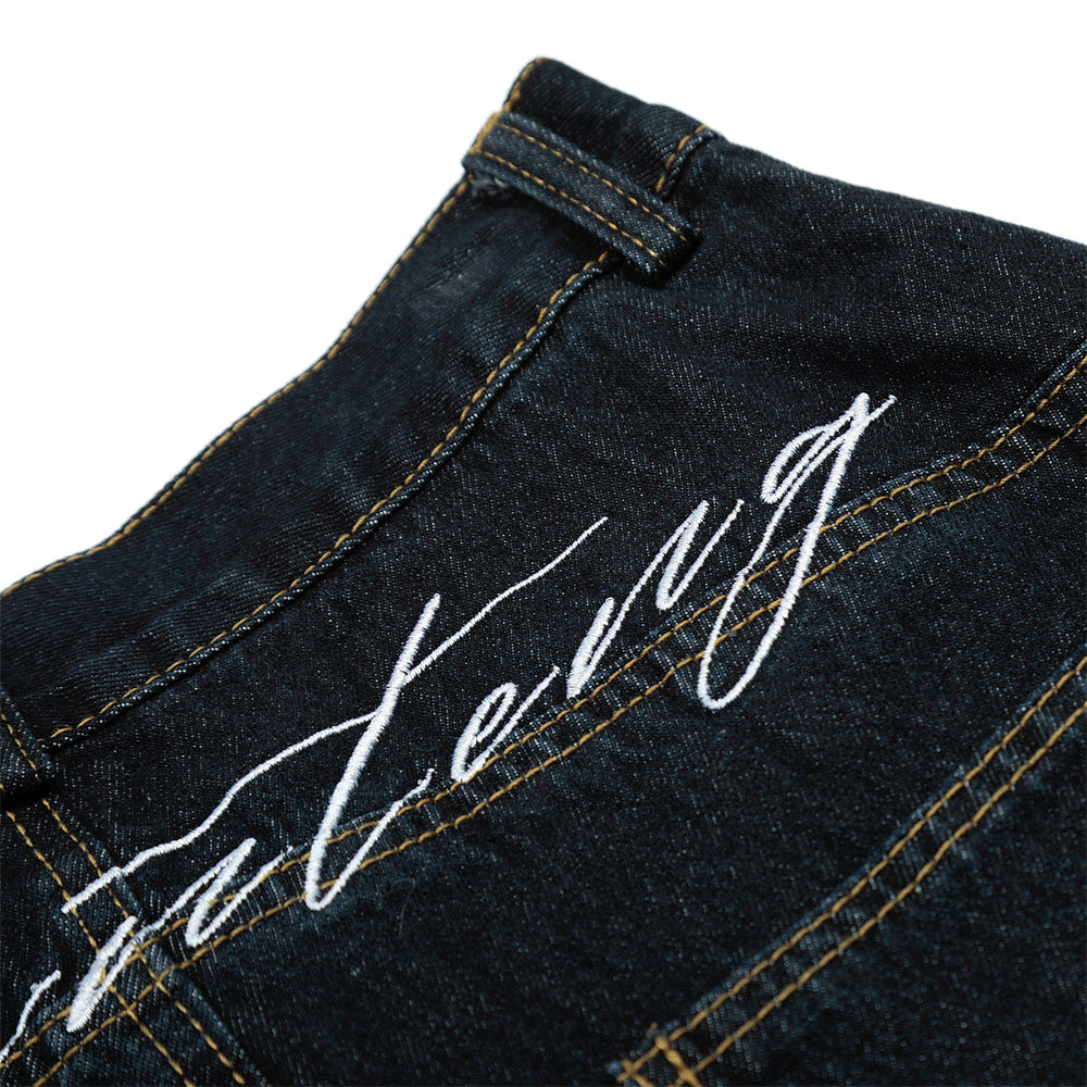 Short en jean teint audacieux avec short