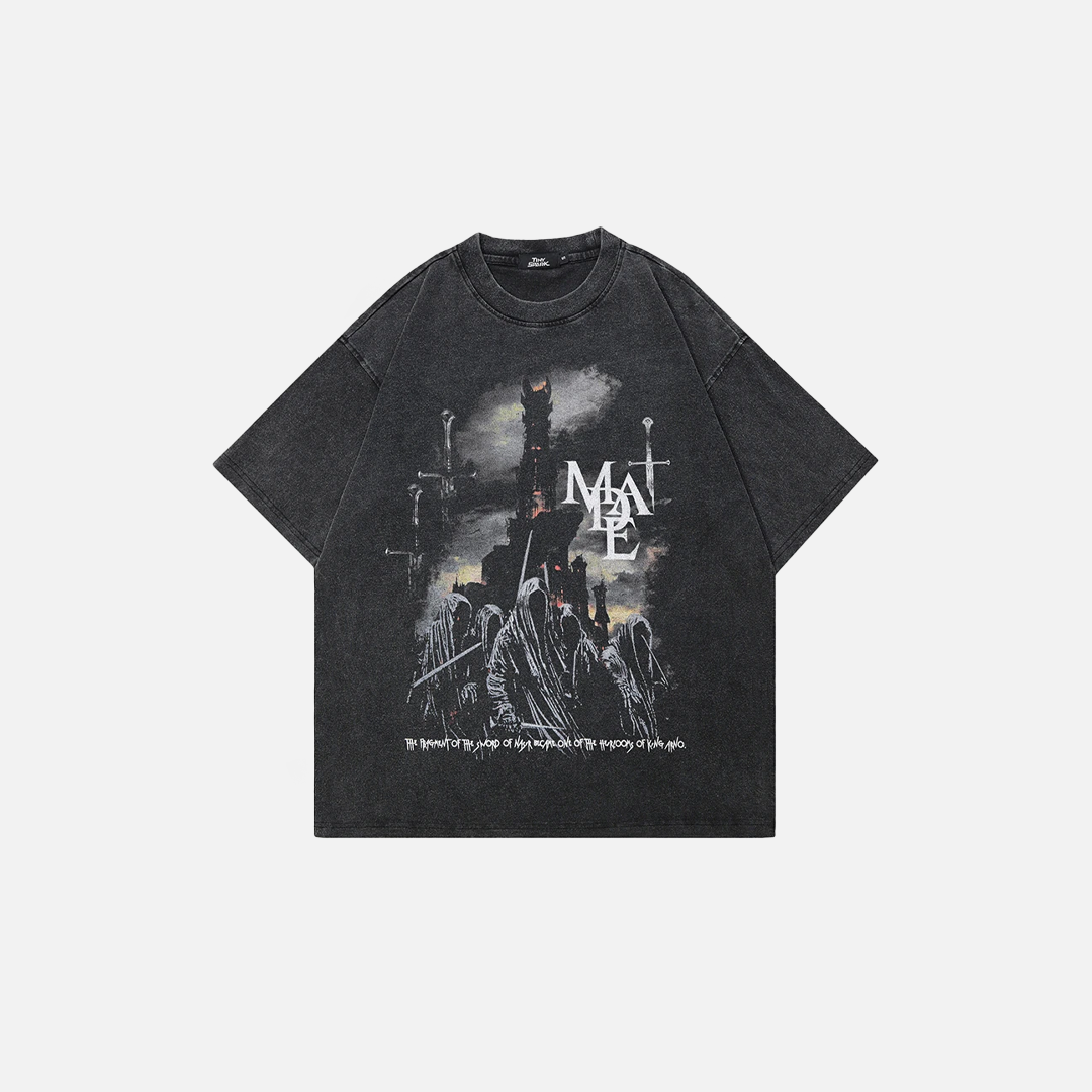 T-shirt rétro noir délavé avec un fantôme effrayant