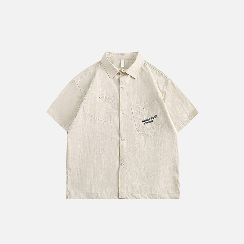 Chemise unie de la rue