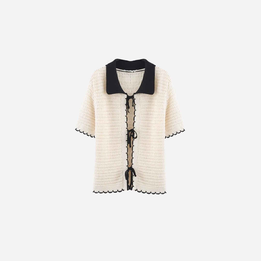 Schicker Kurzarmpullover mit Häkelschleife