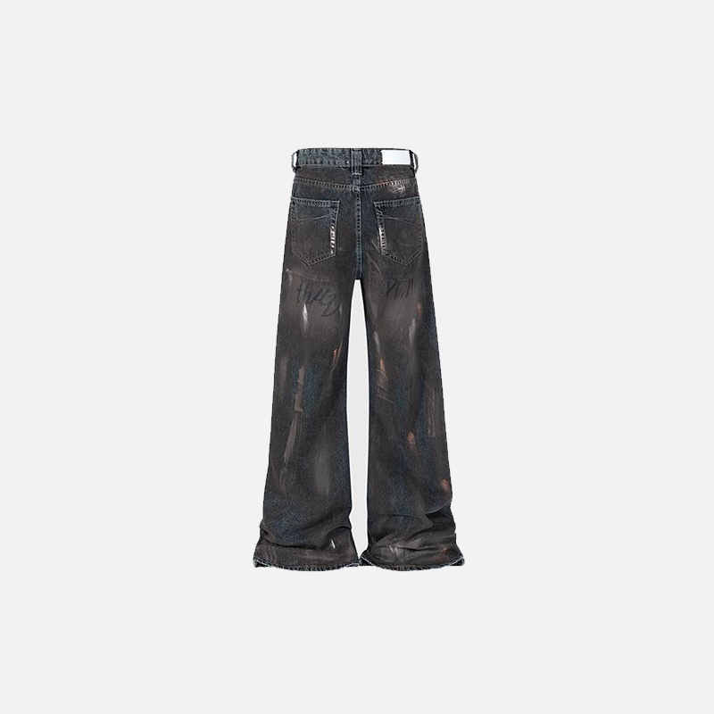 Ausgefranste Jeans mit Schlammfärbung