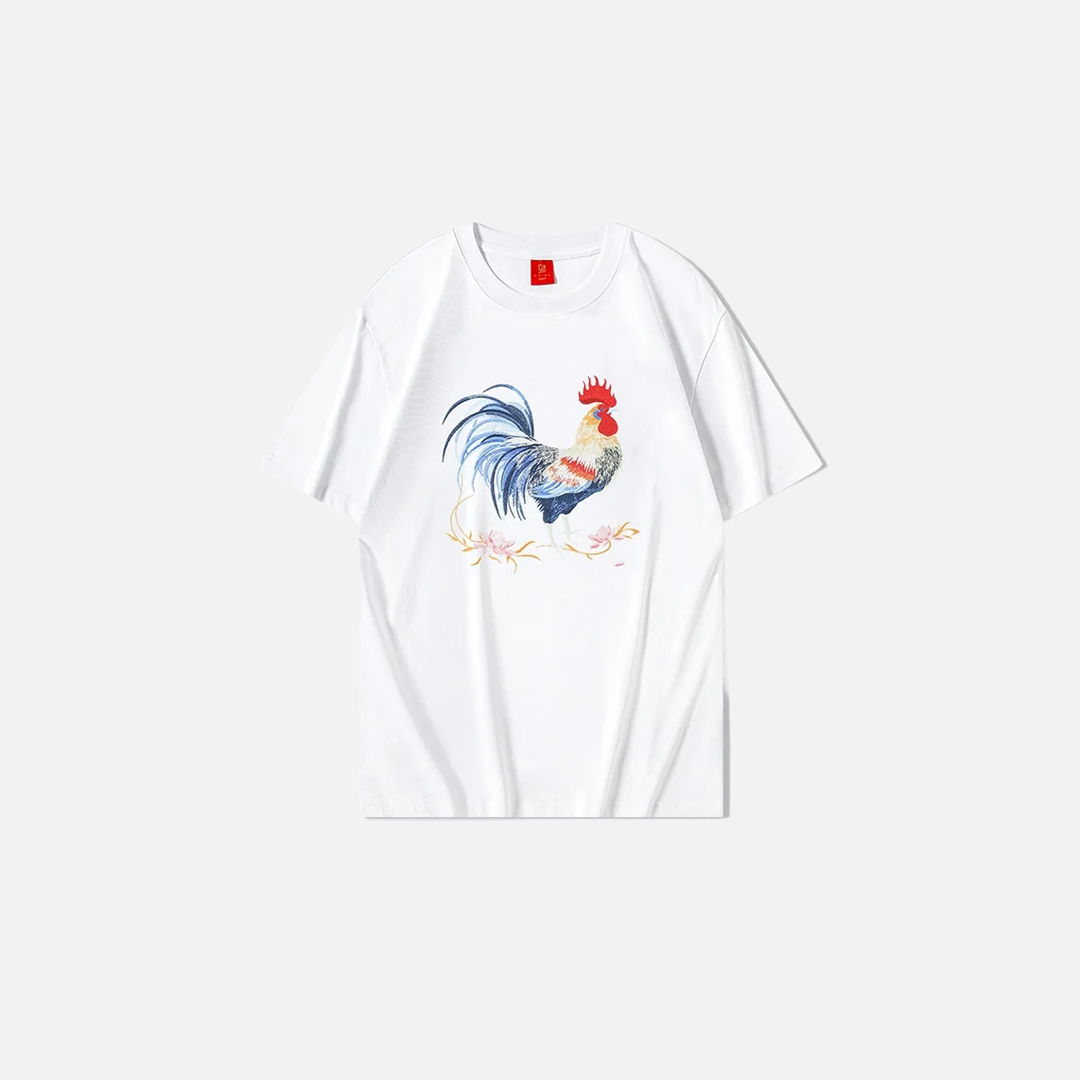 Freizeit-T-Shirt mit besticktem Hahnenmuster