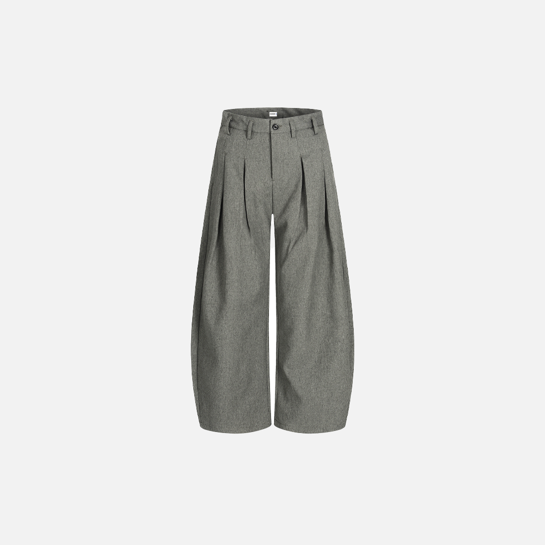 Klassische Hose mit Falten und weitem Bein – ein echtes Investitionsstück