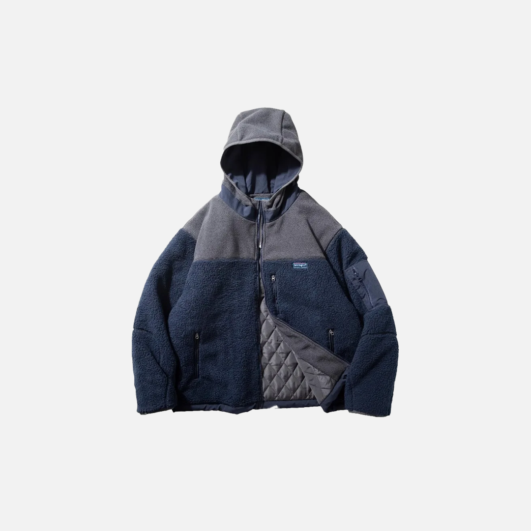 Modische Kaschmirjacke im Safari-Stil für den Winter