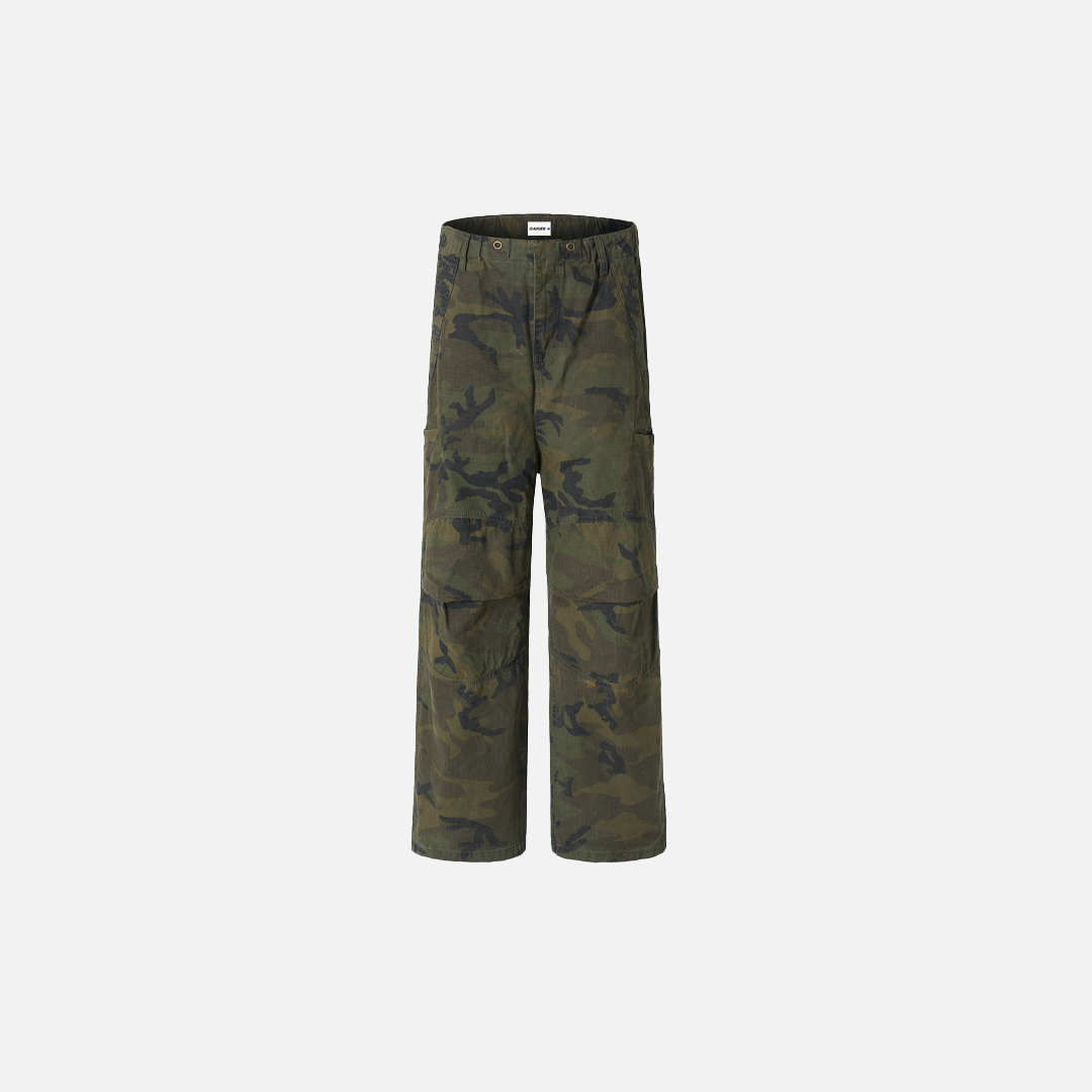Modische Camouflage-Hose mit lockerem, geradem Schnitt