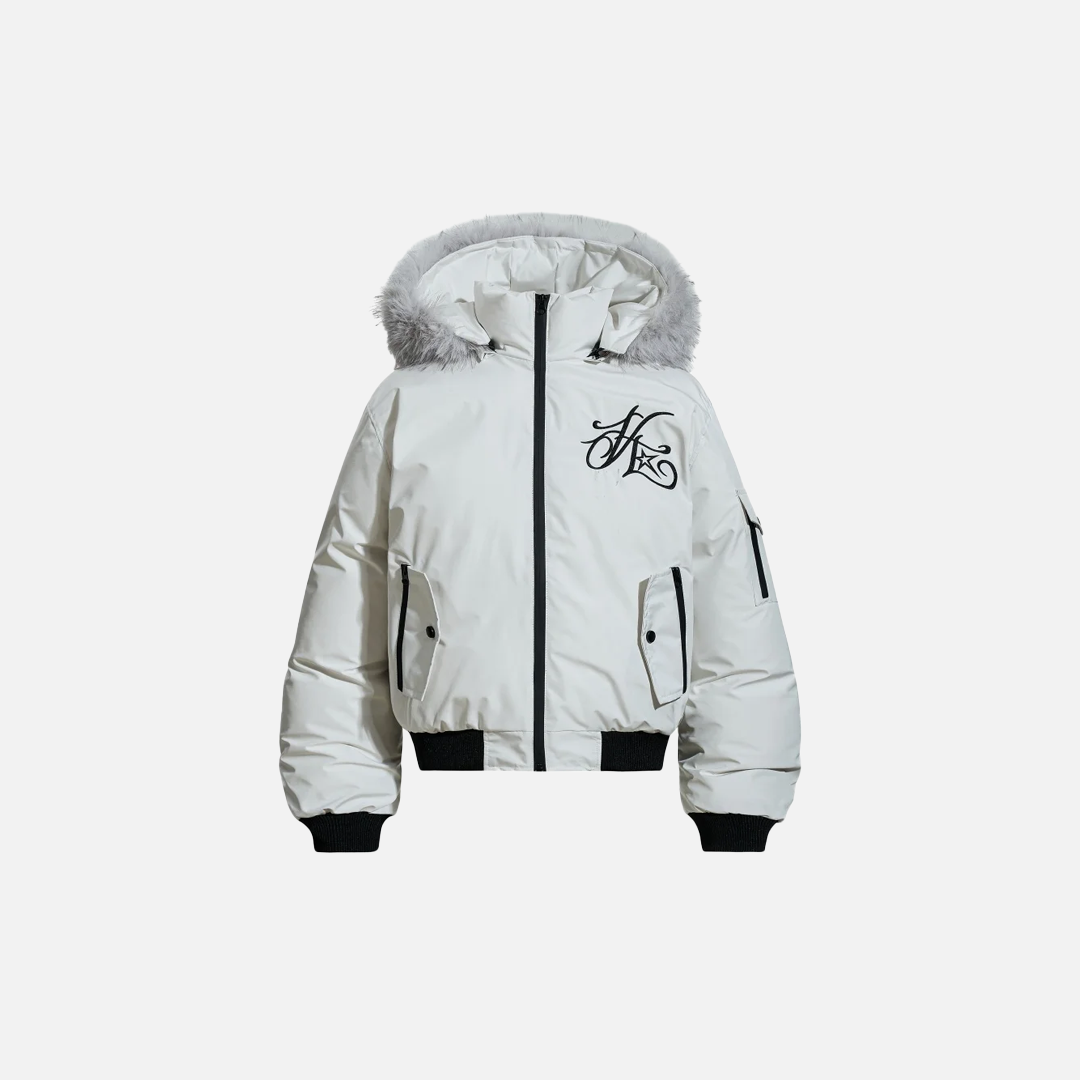 Isolierte Windjacke mit Kapuze und Pelzbesatz