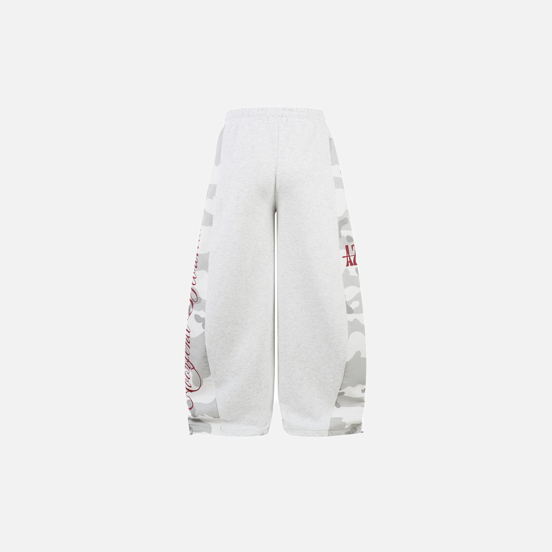 Stylische Jogginghose mit Camouflage-Patchwork und weitem Bein