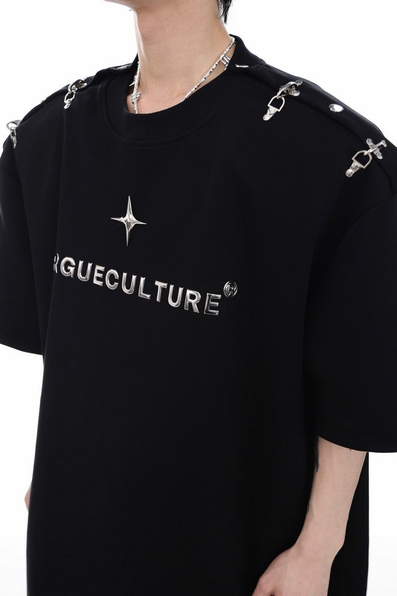 T-shirt logo métal