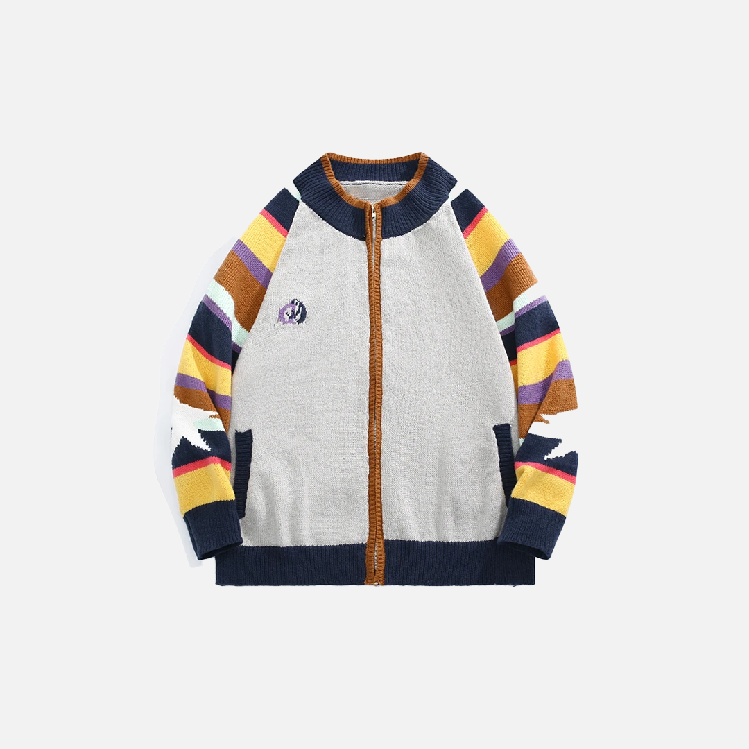 Bunte, regenbogenfarbene Strickjacke mit Streifenmuster