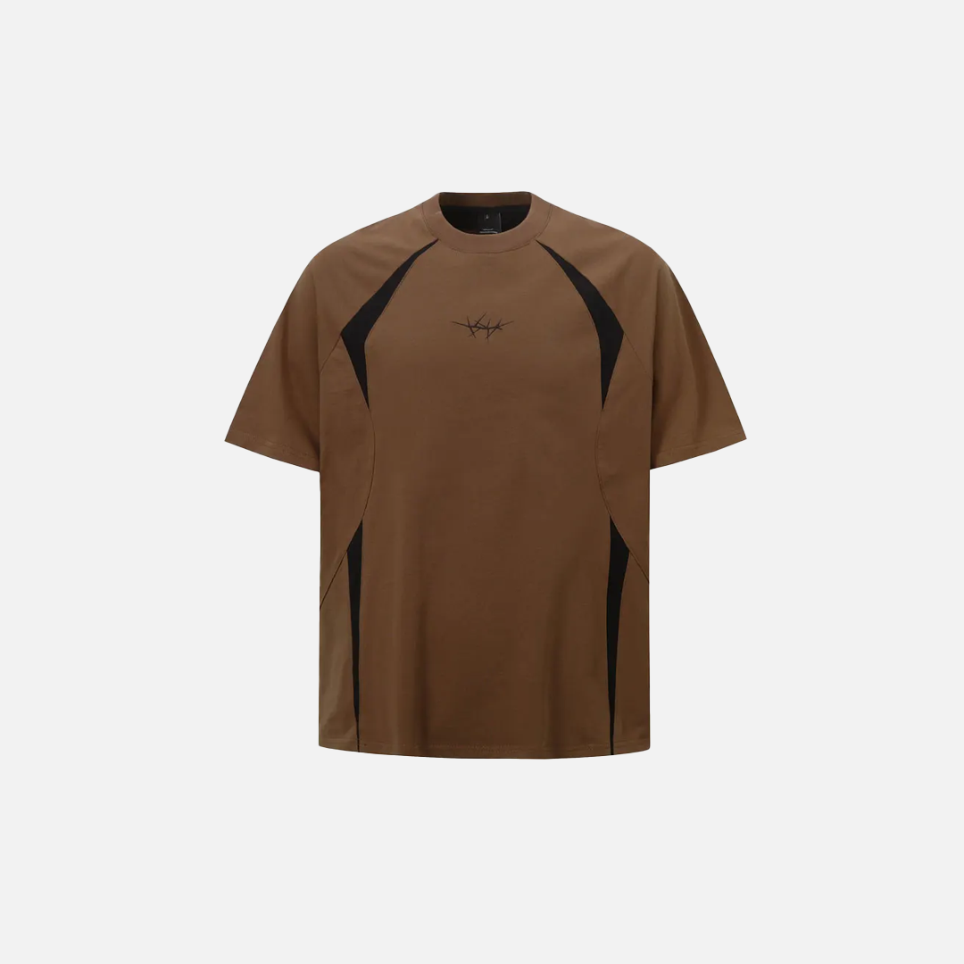 Modisches T-Shirt mit besticktem Renn-Patchwork-Muster