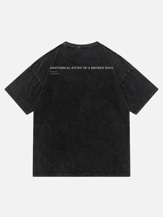 T-Shirt mit dem Aufdruck „Anatomische Studie einer gebrochenen Seele“