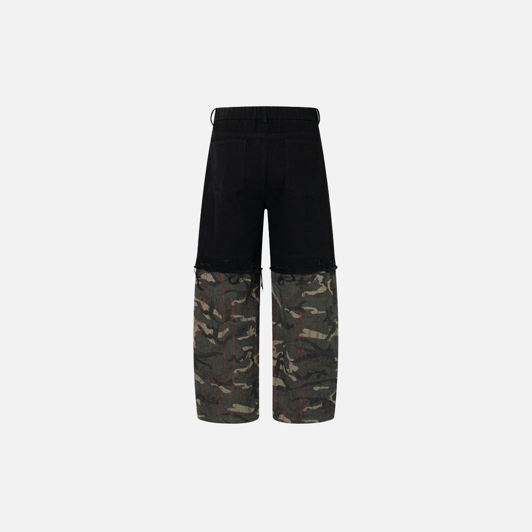 Einzigartige Jeans aus Denim mit Camouflage-Patchwork und Farbblock-Design