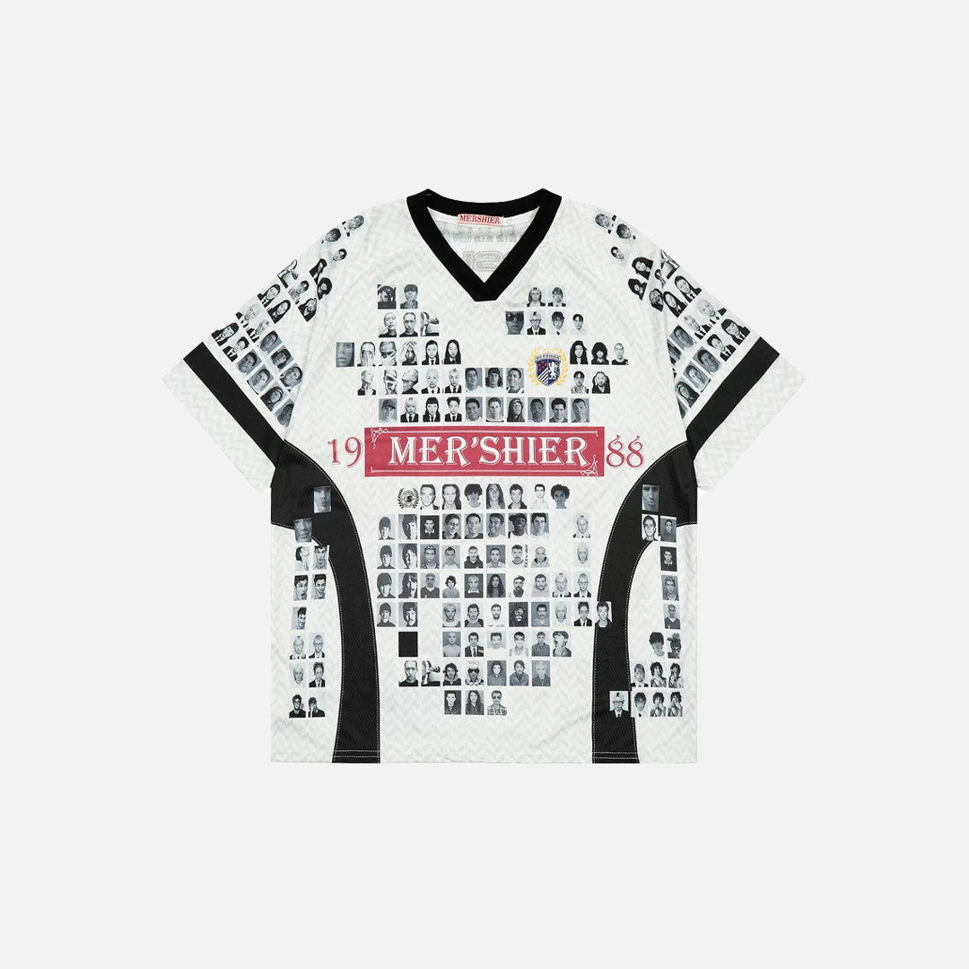 Y2K Sport-T-Shirt mit lebendigem Patchwork-Design und V-Ausschnitt