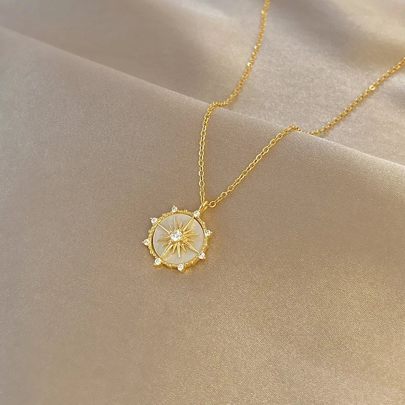 Collier élégant en acier inoxydable géométrique avec zircon