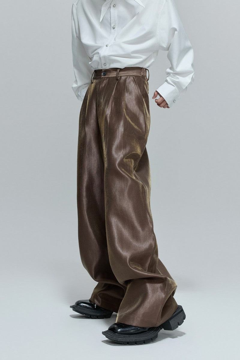 Knitterhose mit hohem Bund und weitem Bein
