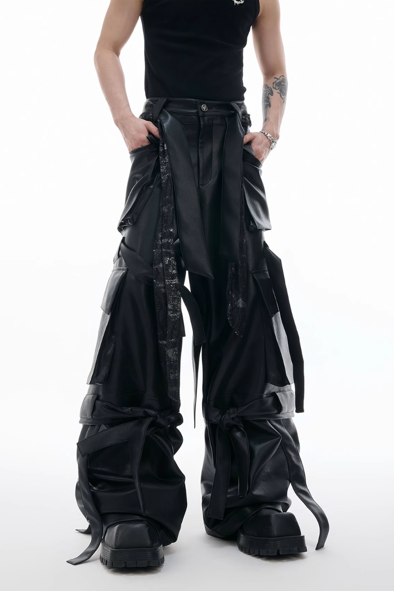 Vintage Lederhose mit Riementaschen