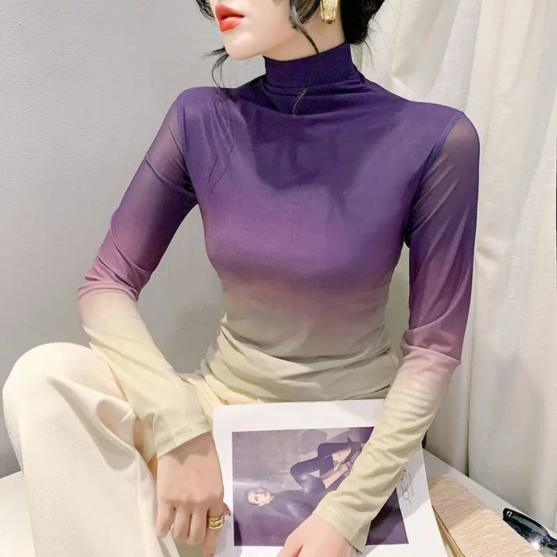 Schickes, langärmeliges T-Shirt aus Mesh mit Farbverlaufsdruck