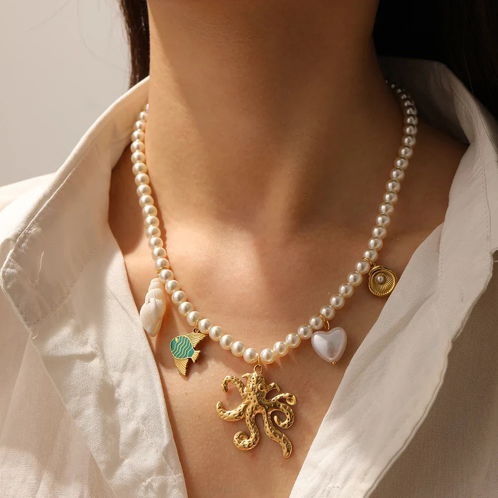 Collier pendentif en forme de cœur de pieuvre dorée et perle