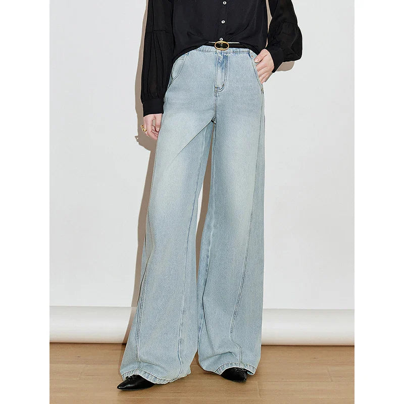 Stilvolle, mittelhoch geschnittene Stonewashed-Jeans