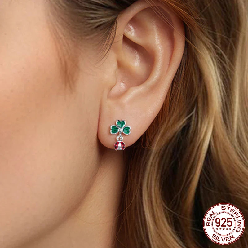 Damen-Ohrstecker aus Sterlingsilber mit Marienkäfer-Motiv