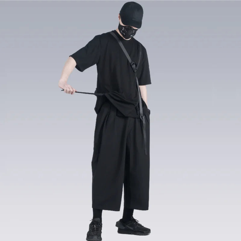 Lässige, drapierte Techwear-Jeans im Punk-Stil