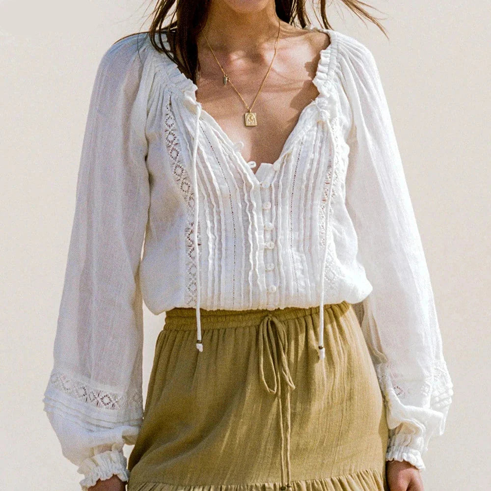 Pull vintage blanc à manches lanternes en dentelle blanche