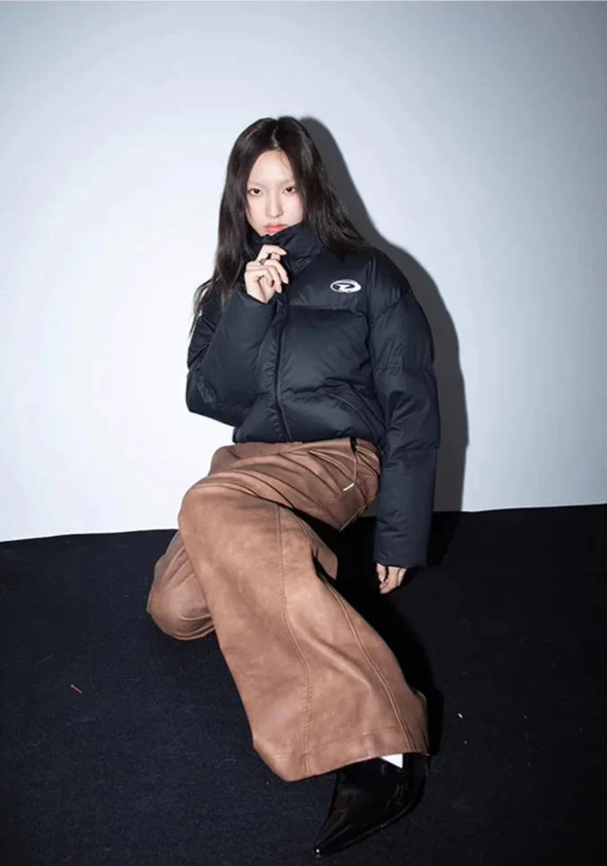 Luxuriöse braune Lederhose für Damen mit weitem Bein