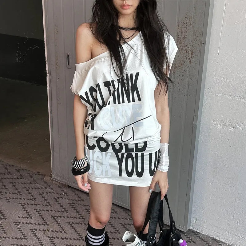 T-shirt à épaules dénudées style grunge vintage
