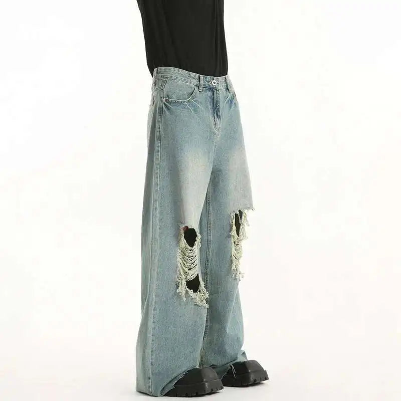 Jeans mit Used-Look und Löchern, gerades Bein