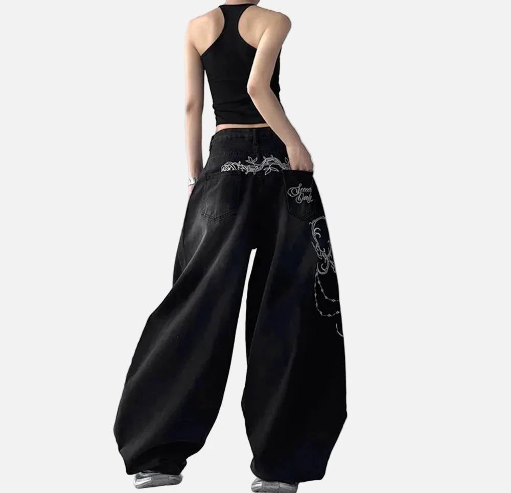 Strapazierfähige, bestickte Jeans mit weitem Bein