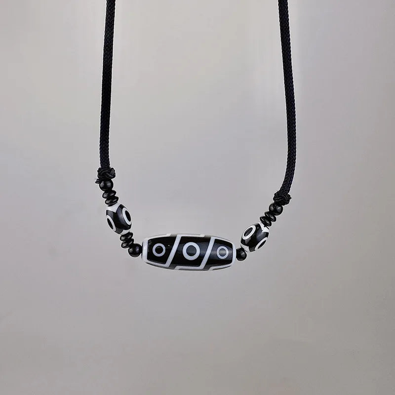Adjustable Tibetan Onyx 3 Eyes Dzi Necklace