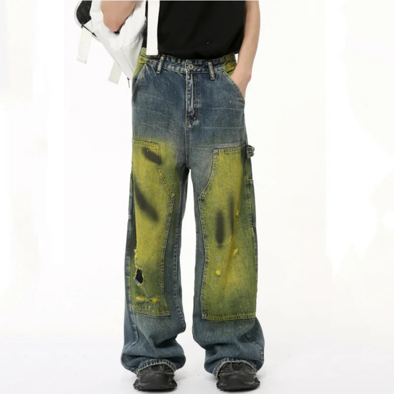 Retro-lässige Vintage-Jeans im Batik-Look