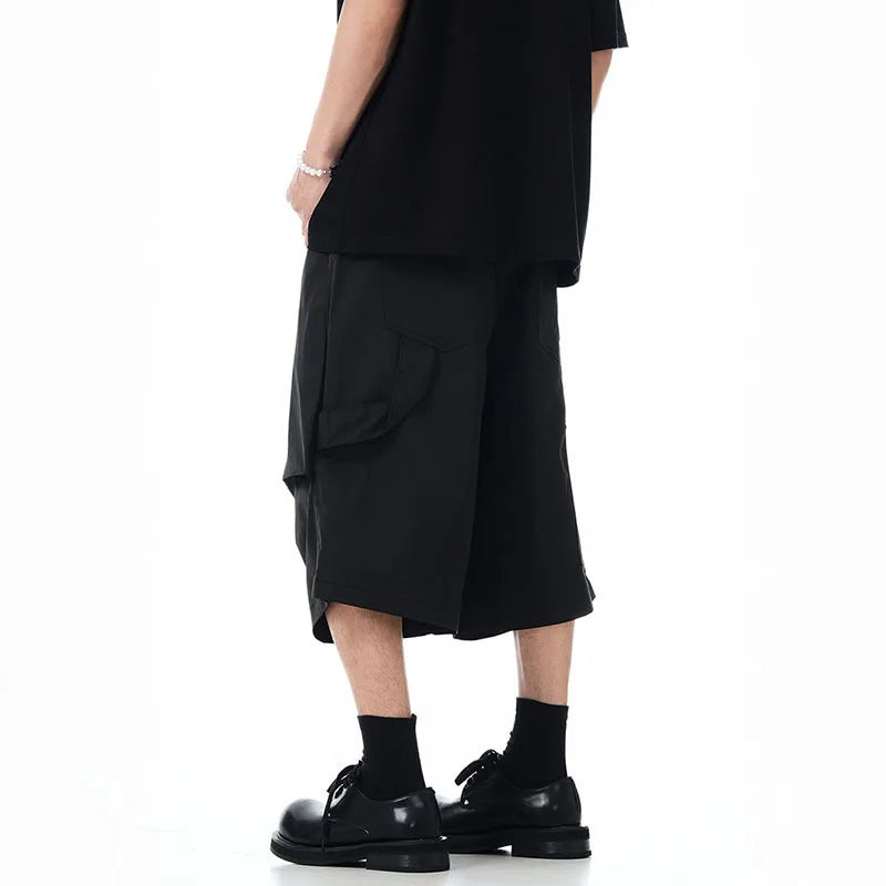 Cargo-Shorts mit geschwungener Silhouette