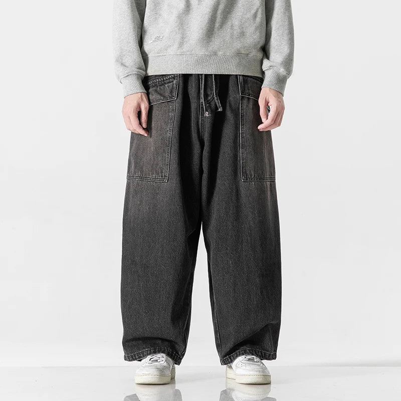 Lässige Jeans mit elastischem Bund und lockerer Passform