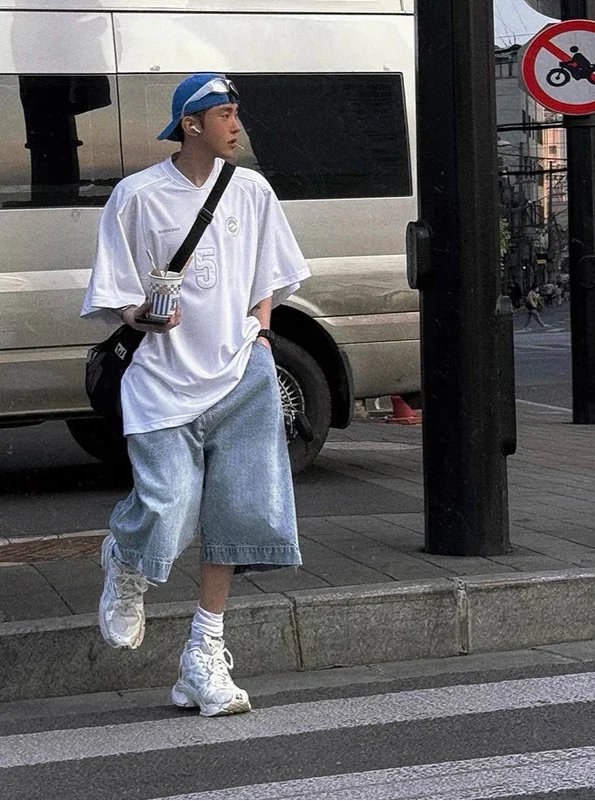 Blaue, strapazierfähige Hip-Hop-Jeans im Y2K-Stil (Baggy-Look)