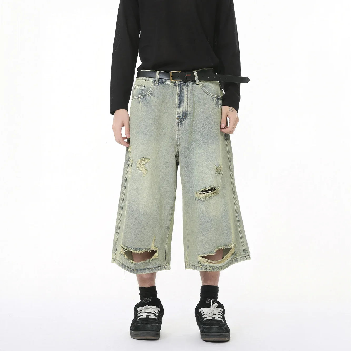 Bunte, farbverlaufende Jeansshorts mit Used-Look und weitem Bein