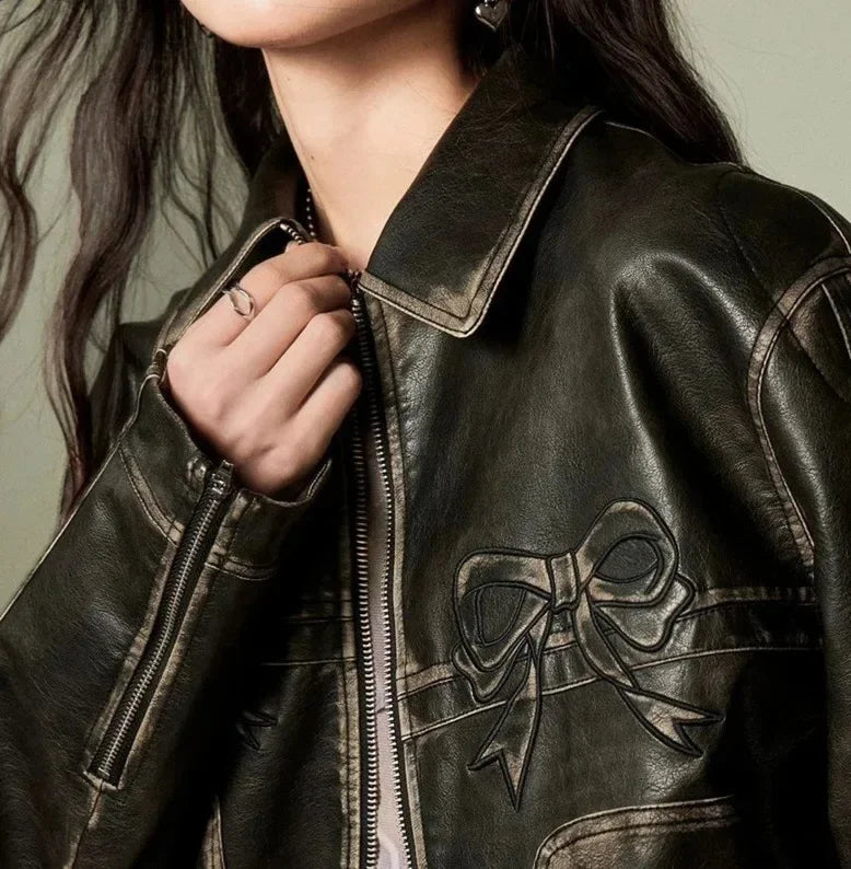 Damen-Lederjacke aus strapazierfähigem Kunstleder mit Schleife und Reißverschluss