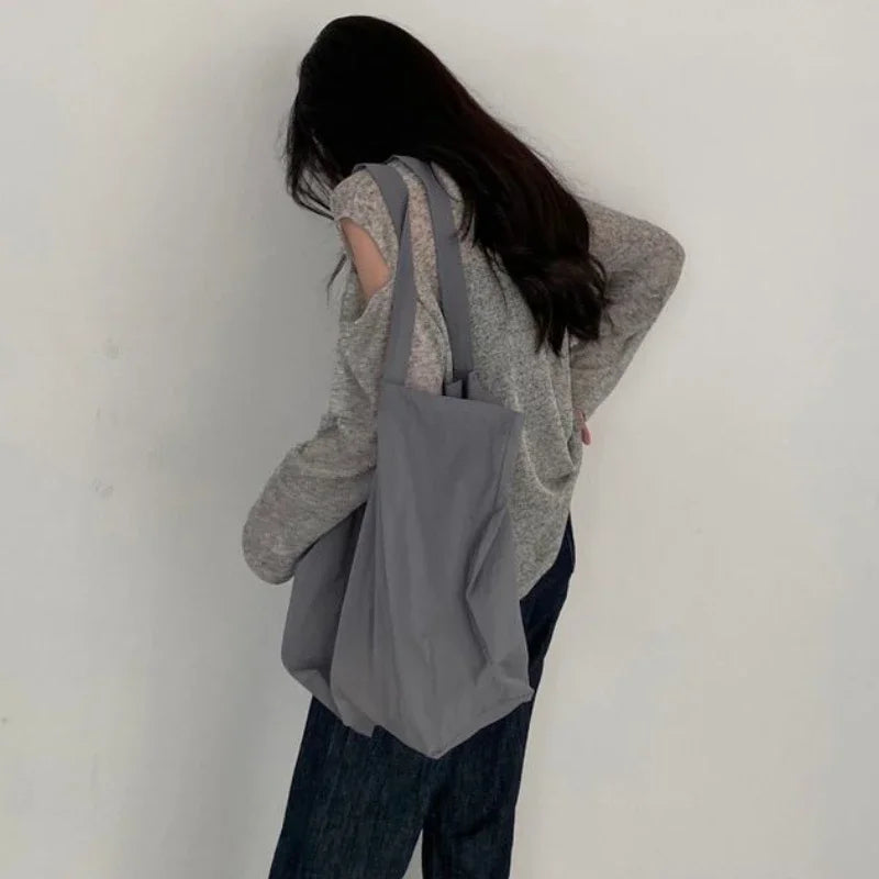 T-shirt basique ample et décontracté à épaules dénudées