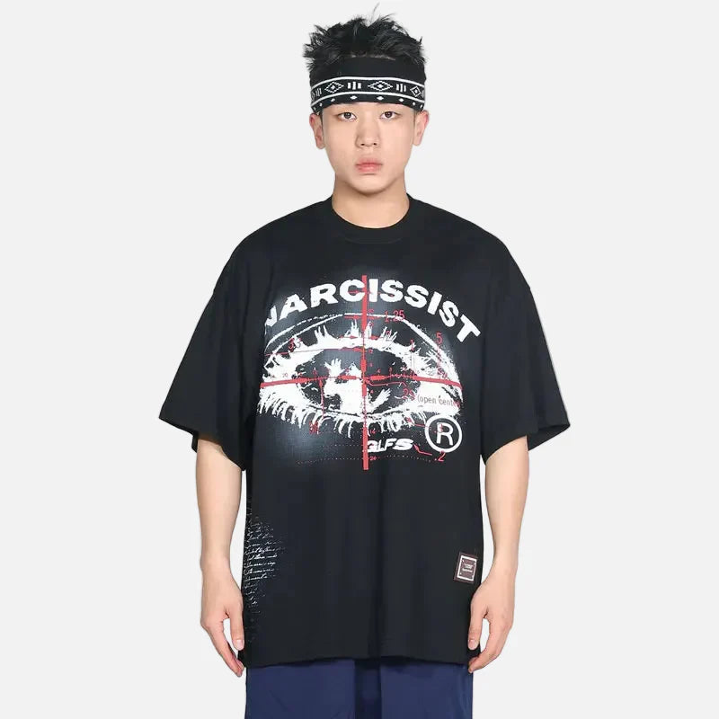 T-shirt imprimé à motif grunge œil croisé