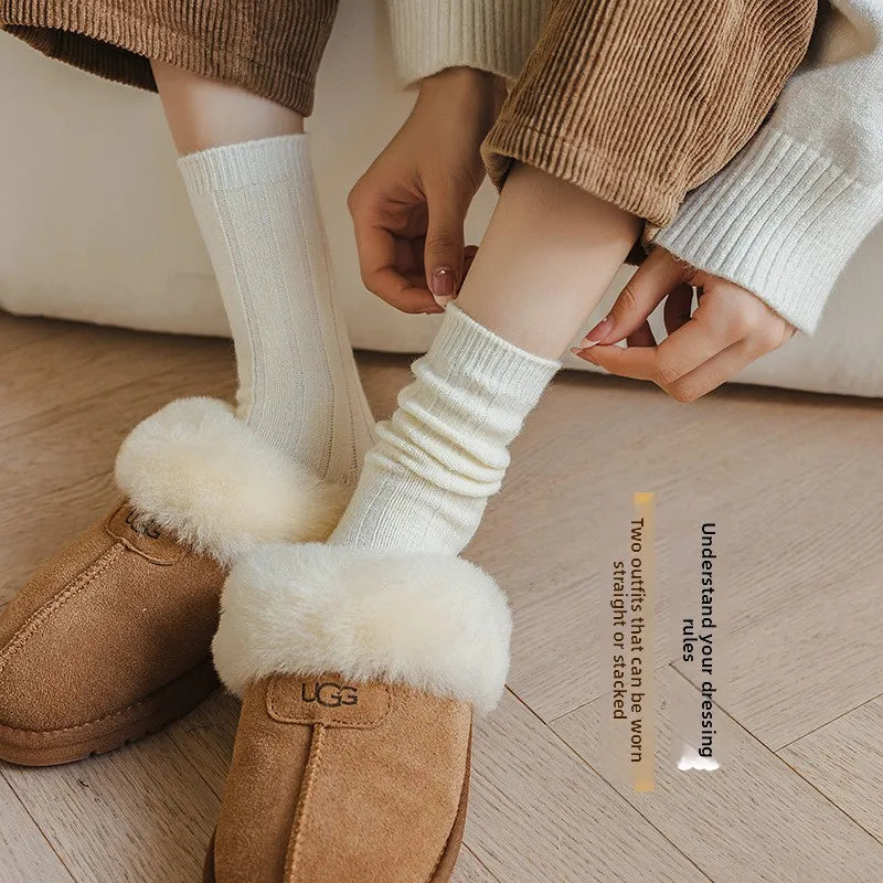 Chaussettes en laine cachemire de couleur unie
