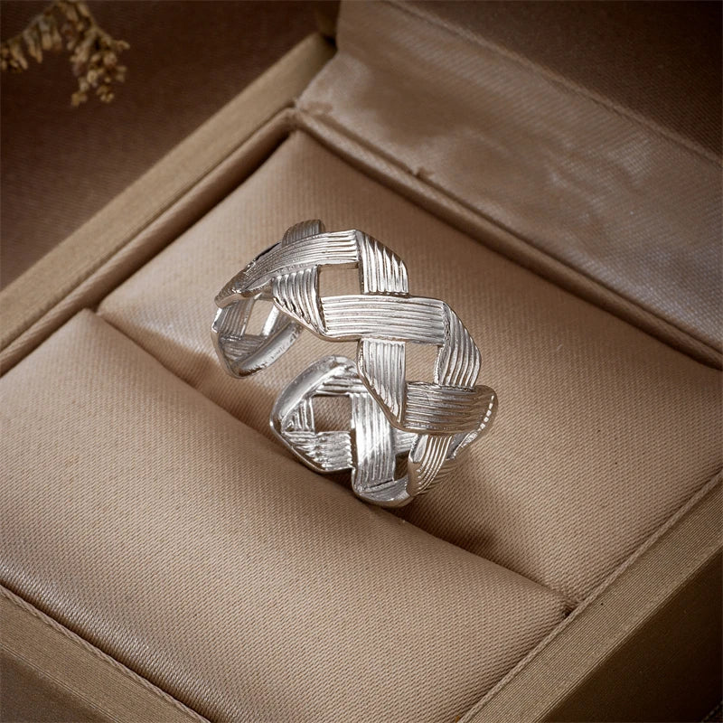 Bague ouverte en acier inoxydable à découpe en croix