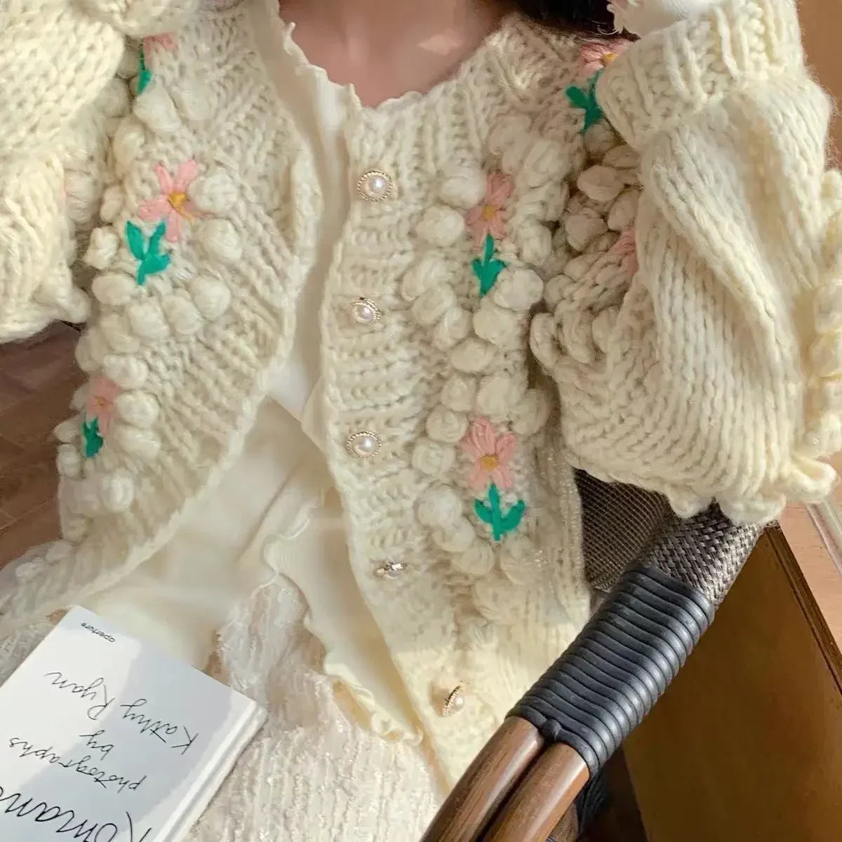 Eleganter Strickpullover im koreanischen Stil