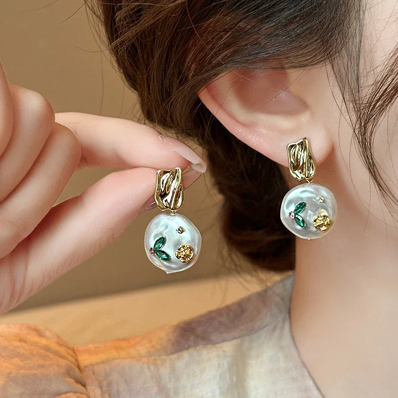 Perle baroque avec boucle d'oreille Monet Garden