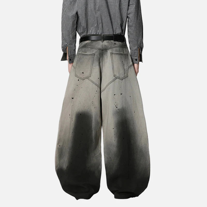 Weite Jeans mit Farbverlauf in Splash Ink